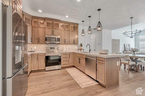 4889 W BAYARD LN, WEST JORDAN, UT 84081 - Image 72f1db17ea7c6a4ef9e1389db9664c8f/599800866