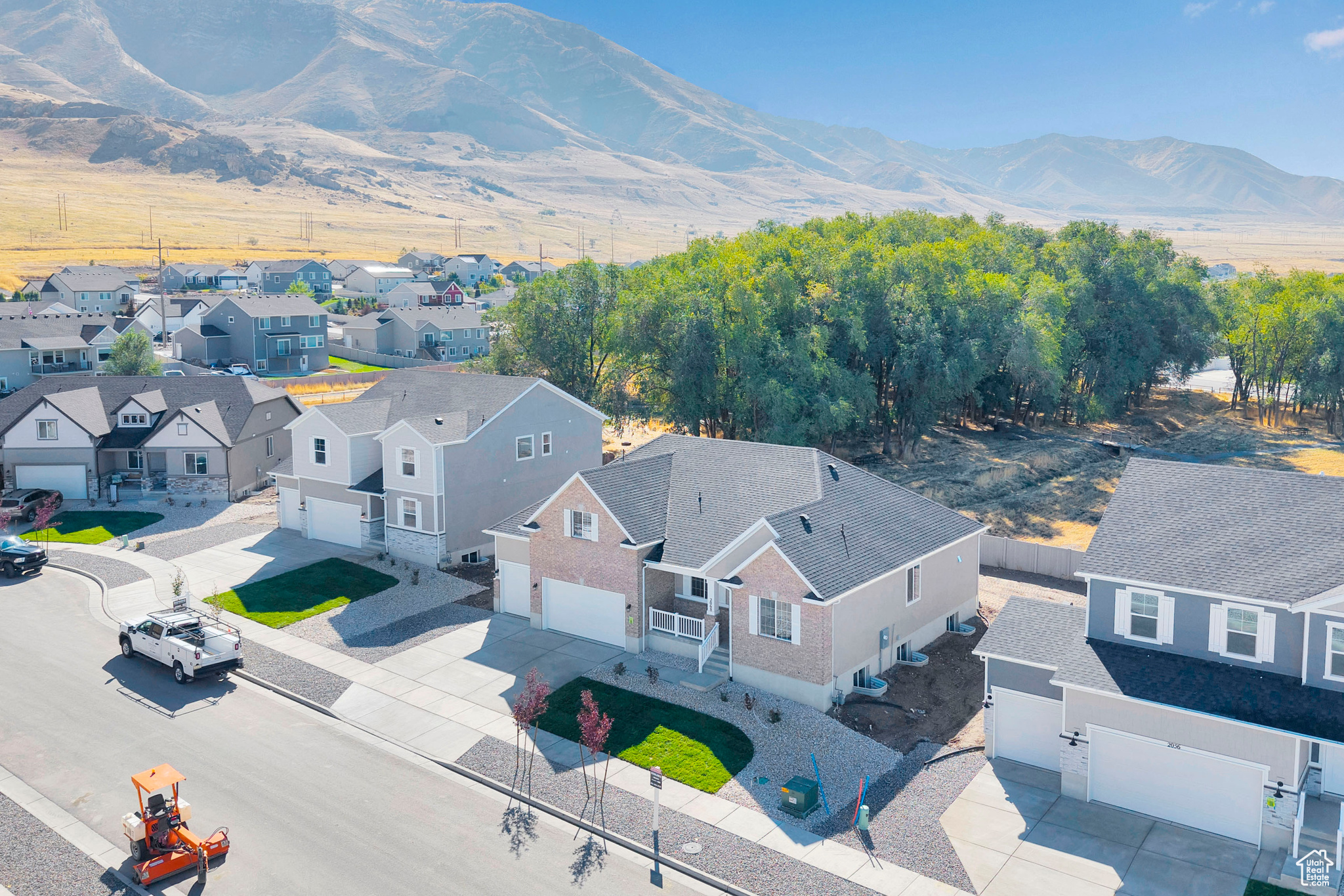 PASTURES AT SADDLEBACK - Residential