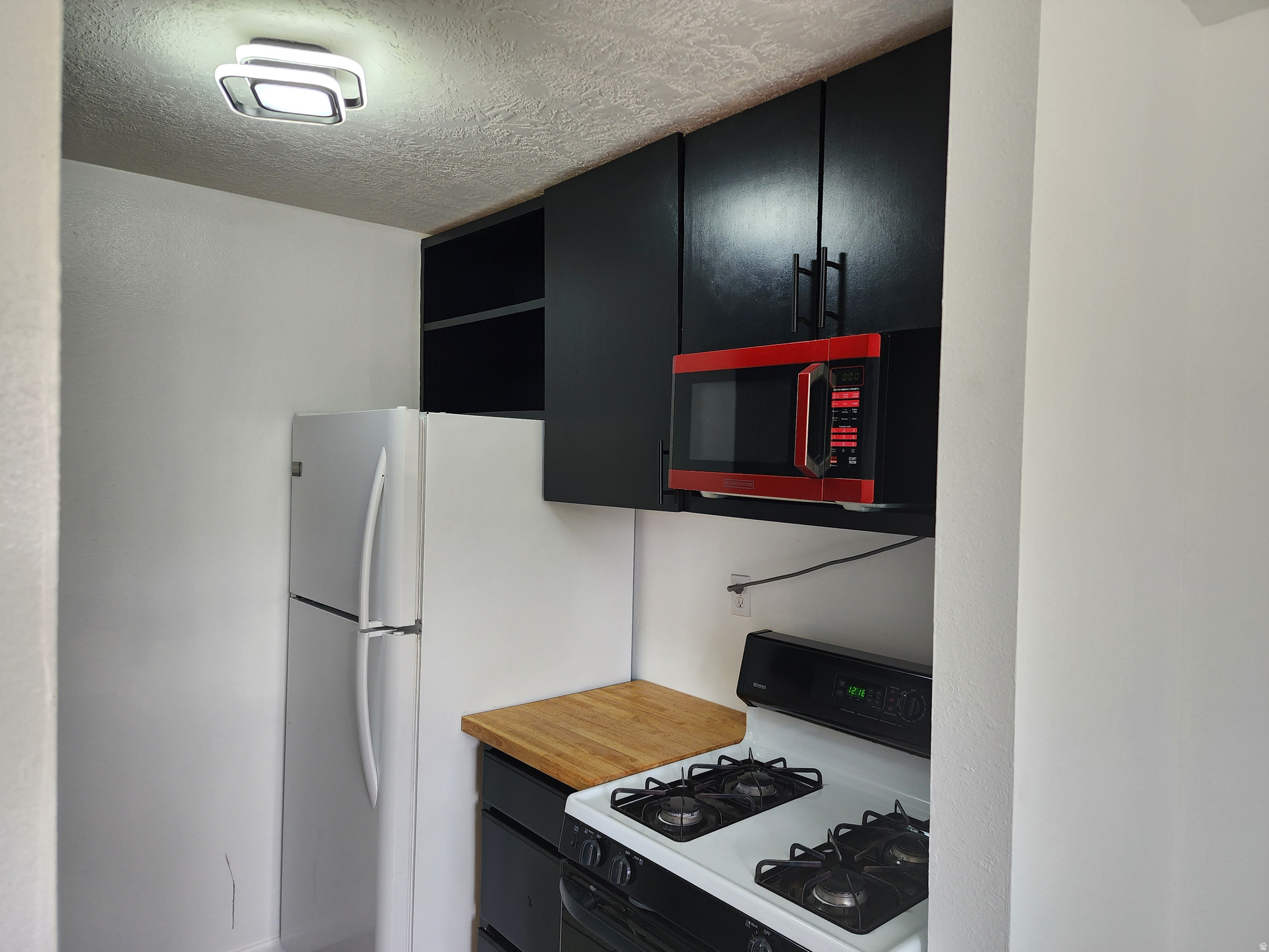 THE WILLOWS - Residential