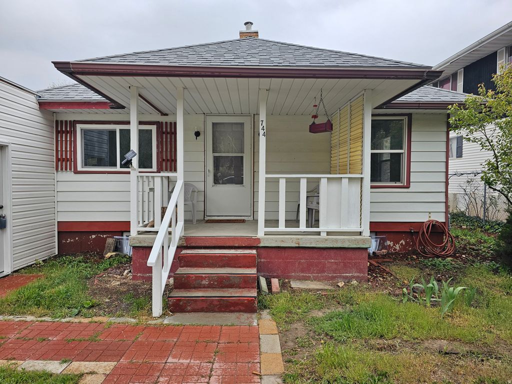 Photo of 744 ROYAL ST, Helper, UT 84526 (MLS # 2153664)