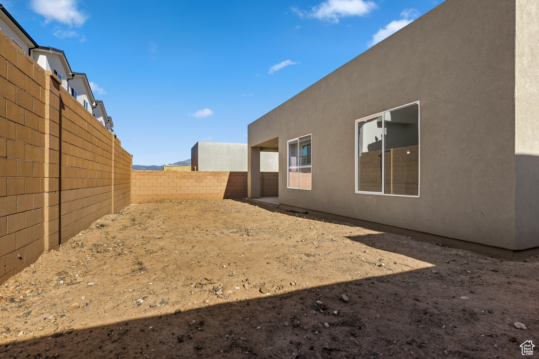 HURRICANE VIEWS - Residential