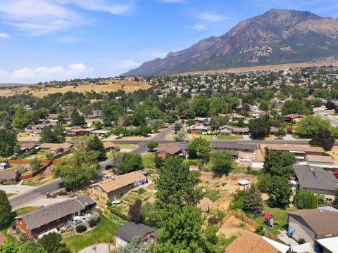 Tiny photo for 3082 N 300 E, North Ogden, UT 84414 (MLS # 2177441)