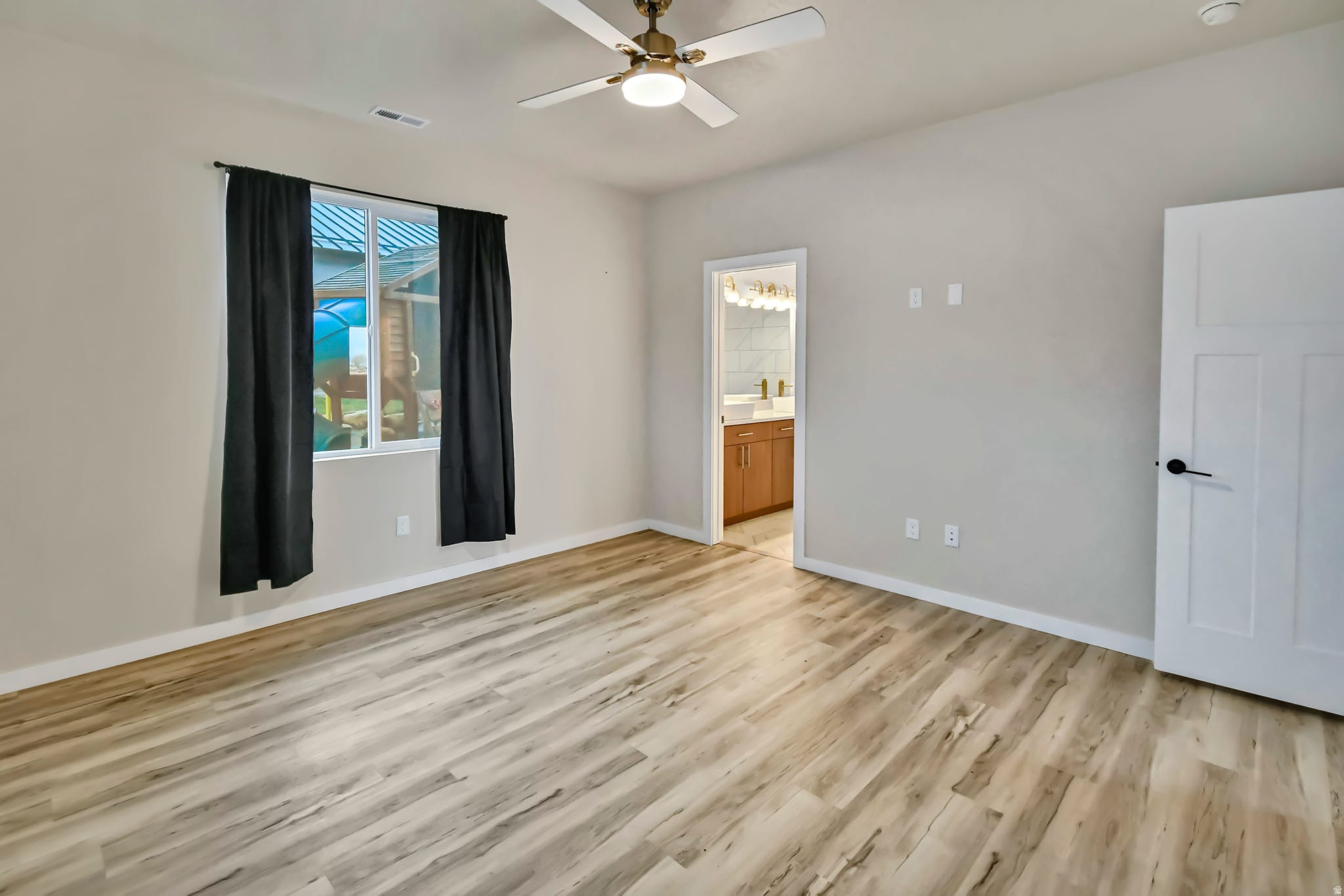 THE ESTATES AT EPHRAIM CROSSINGS - Residential