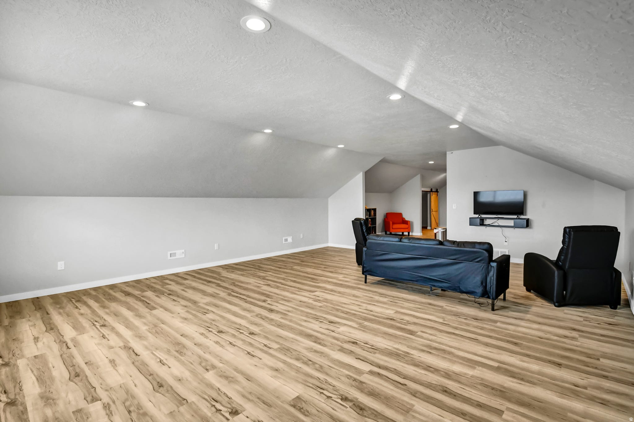 THE ESTATES AT EPHRAIM CROSSINGS - Residential