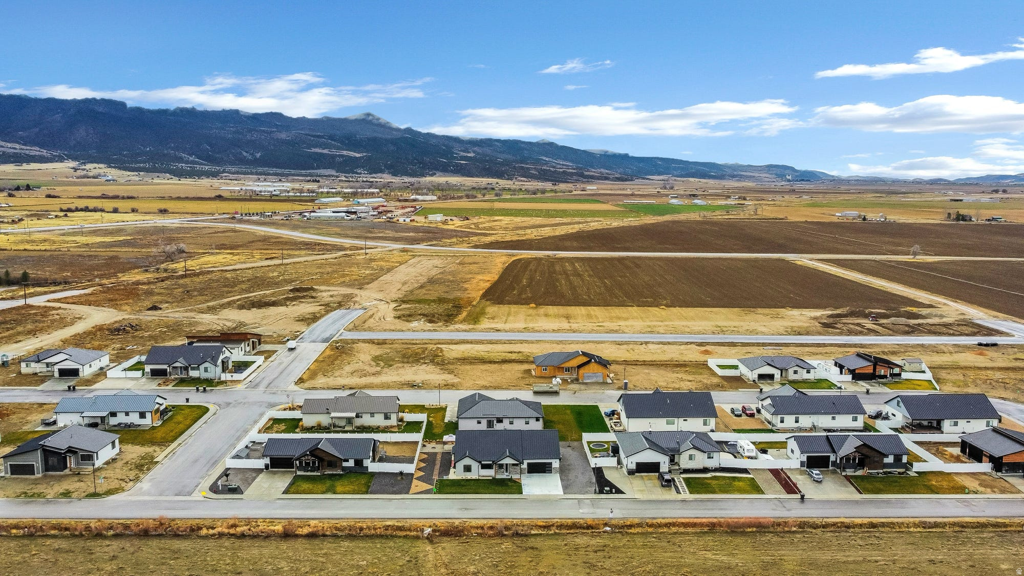 THE ESTATES AT EPHRAIM CROSSINGS - Residential