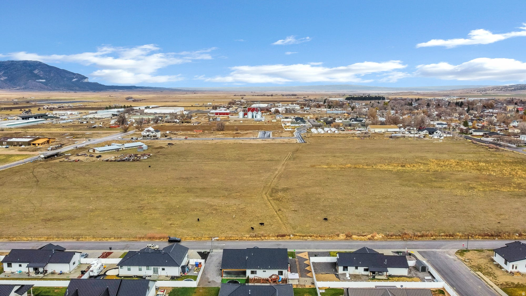 THE ESTATES AT EPHRAIM CROSSINGS - Residential