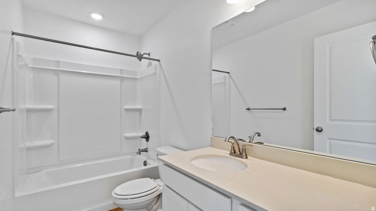 TRAILSIDE - Residential