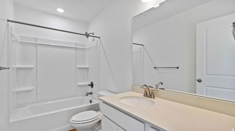 Tiny photo for 1483 N 1875 W, Layton, UT 84041 (MLS # 2121716)