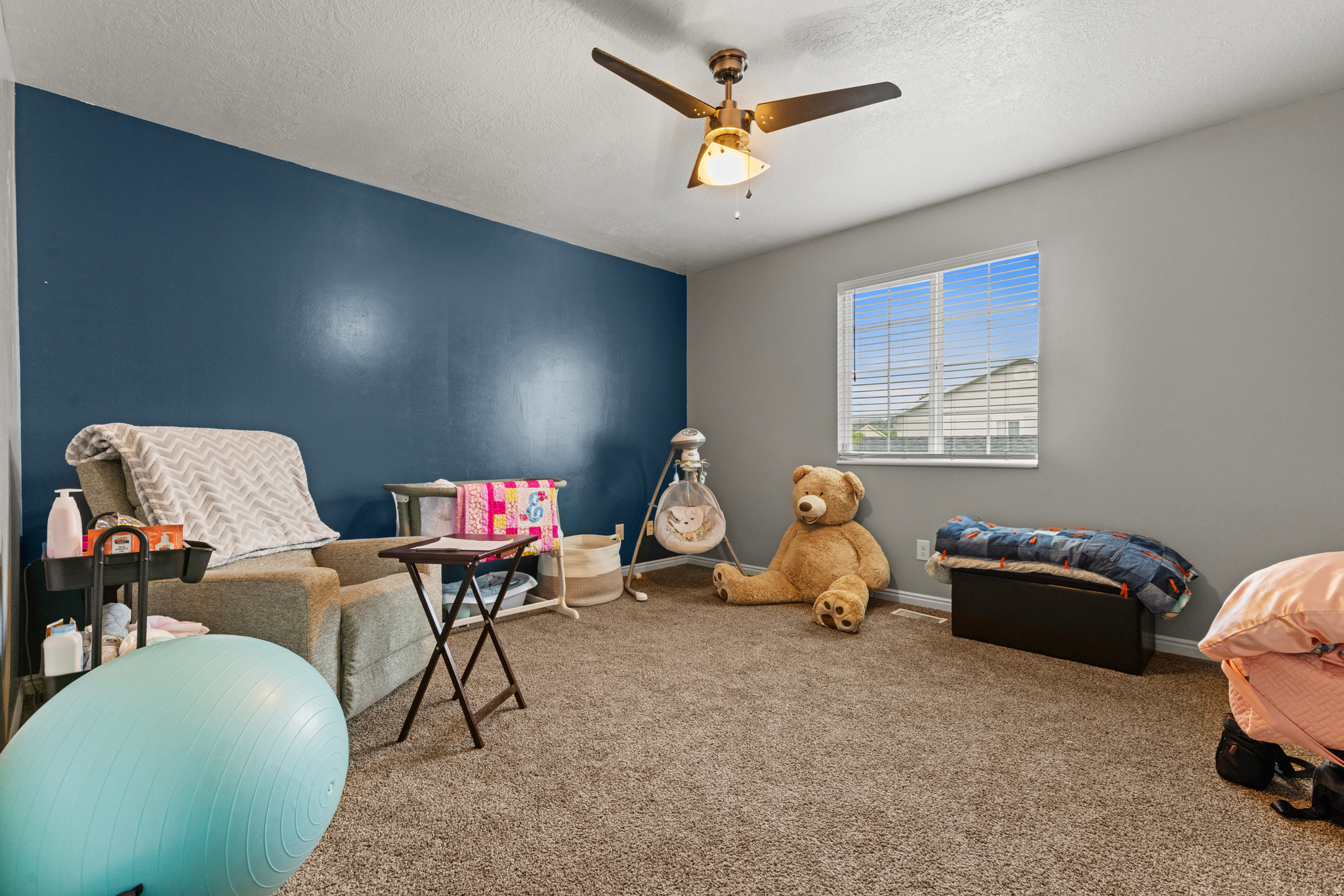 BLACKHAWK TOWNHOUSES - Residential