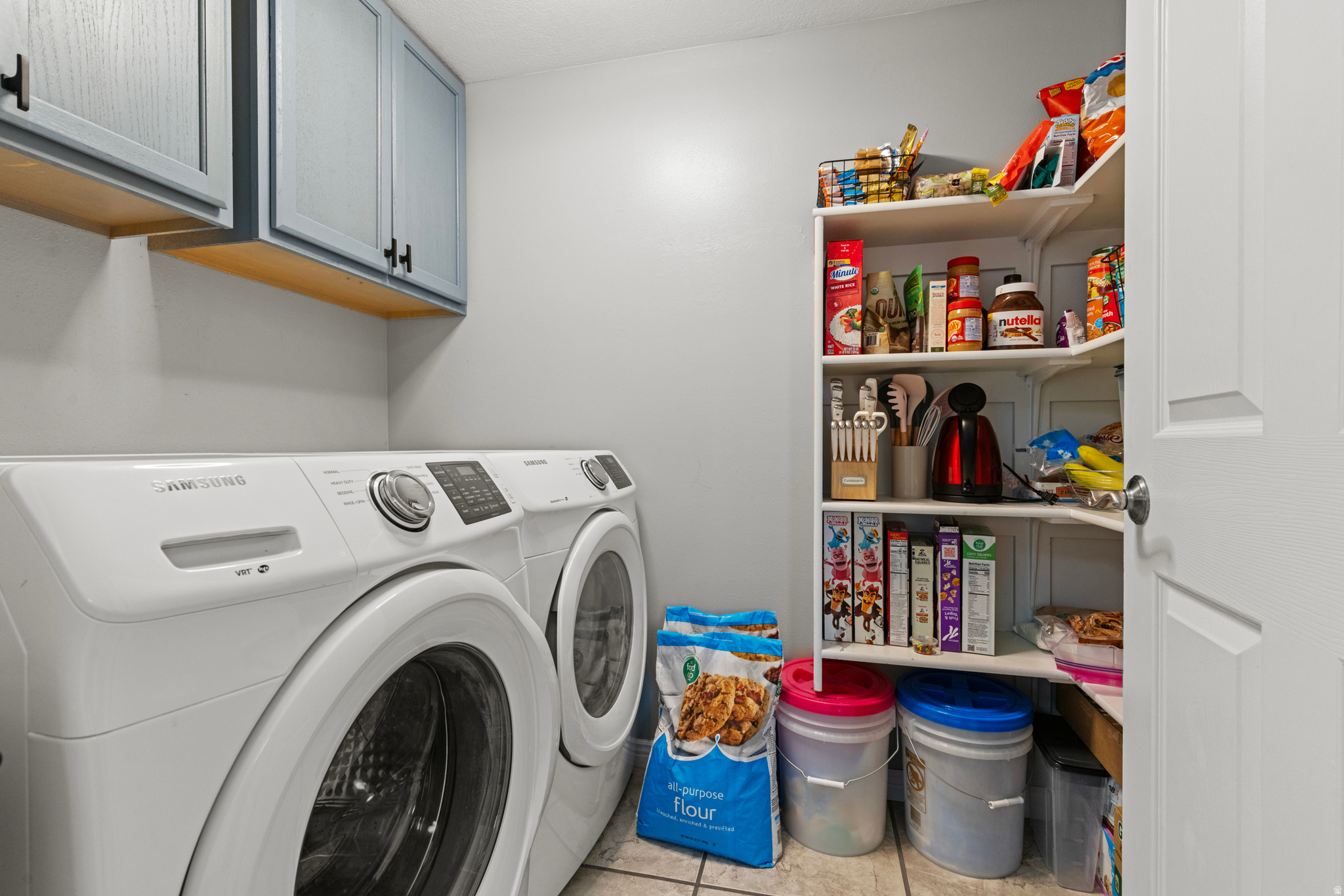 BLACKHAWK TOWNHOUSES - Residential