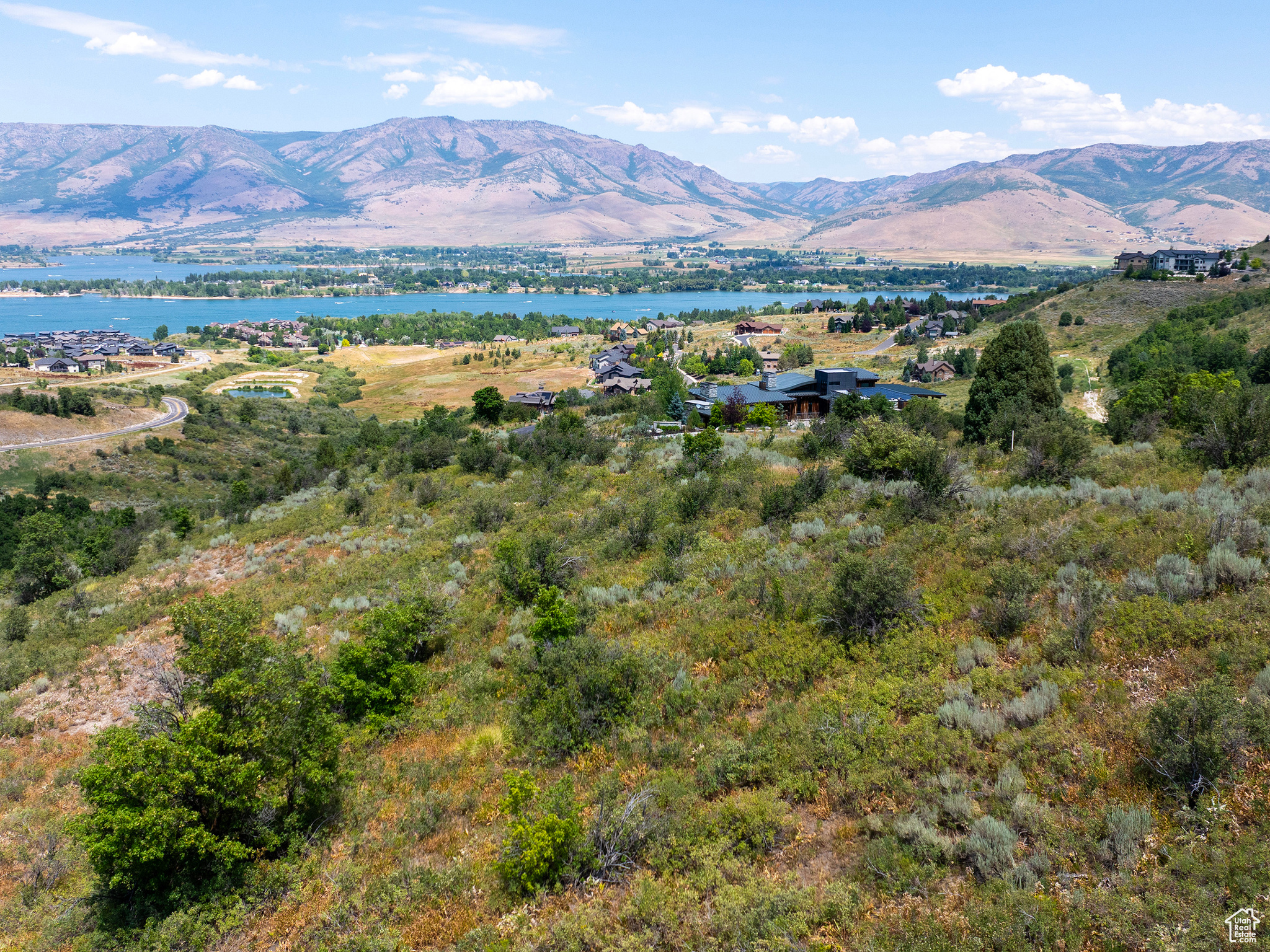 HAWKINS CREEK - Land