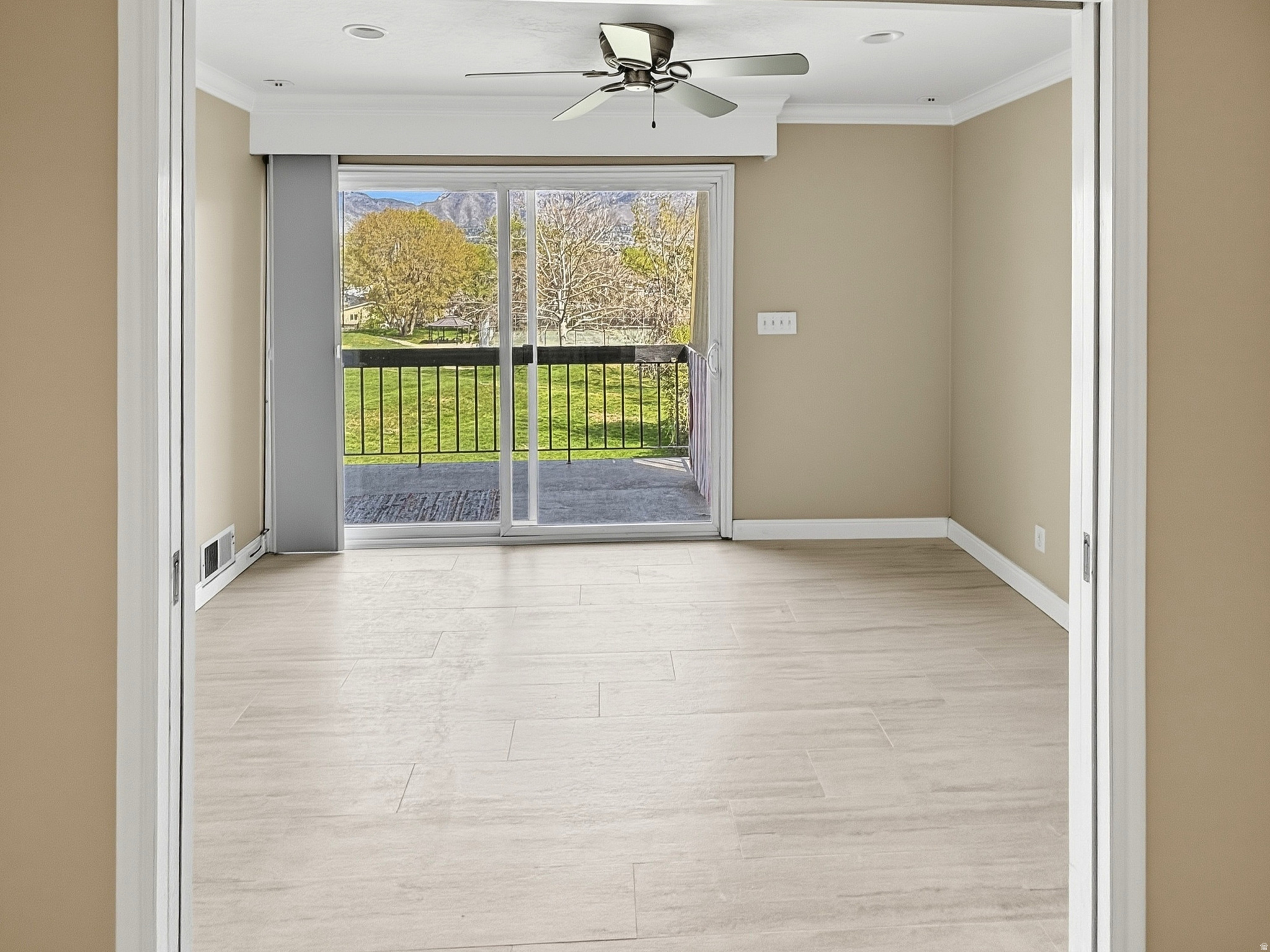 THREE FOUNTAINS EAST - Residential