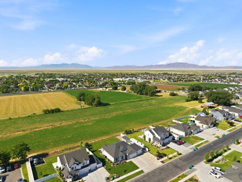 Tiny photo for 3051 W 725 N, Layton, UT 84041 (MLS # 2166676)