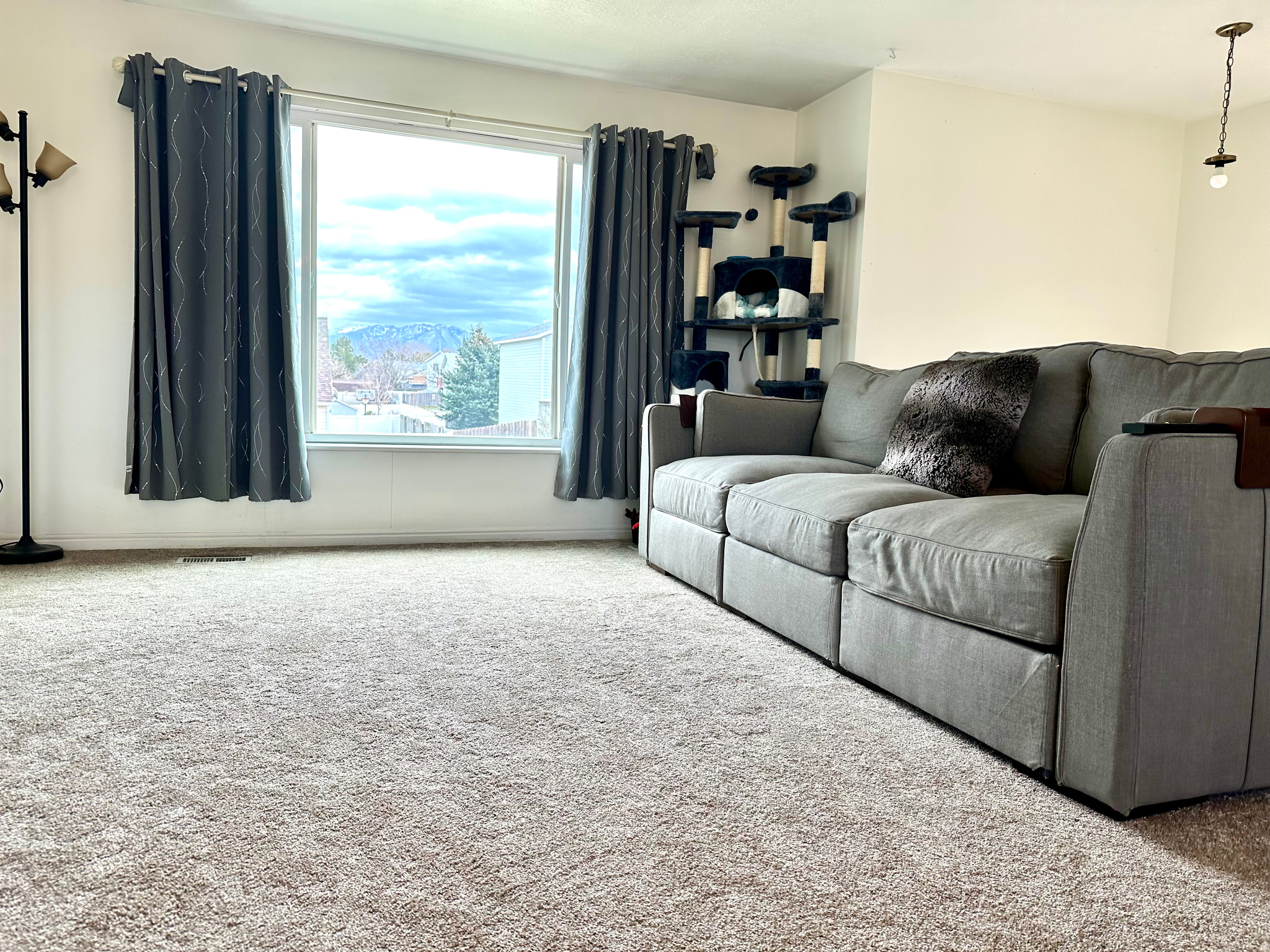 REVELLA PARK - Residential