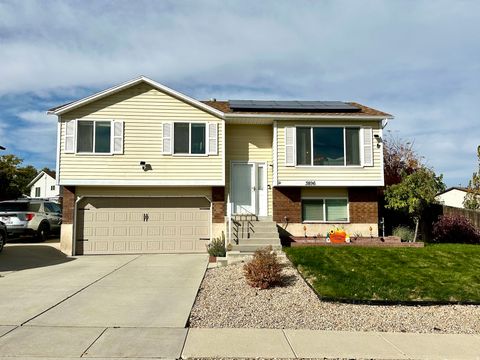 Photo of 3896 S 6325 W, West Valley City, UT 84128 (MLS # 2119305) Photo of 3896 S 6325 W, West Valley City, UT 84128 (MLS # 2119305)