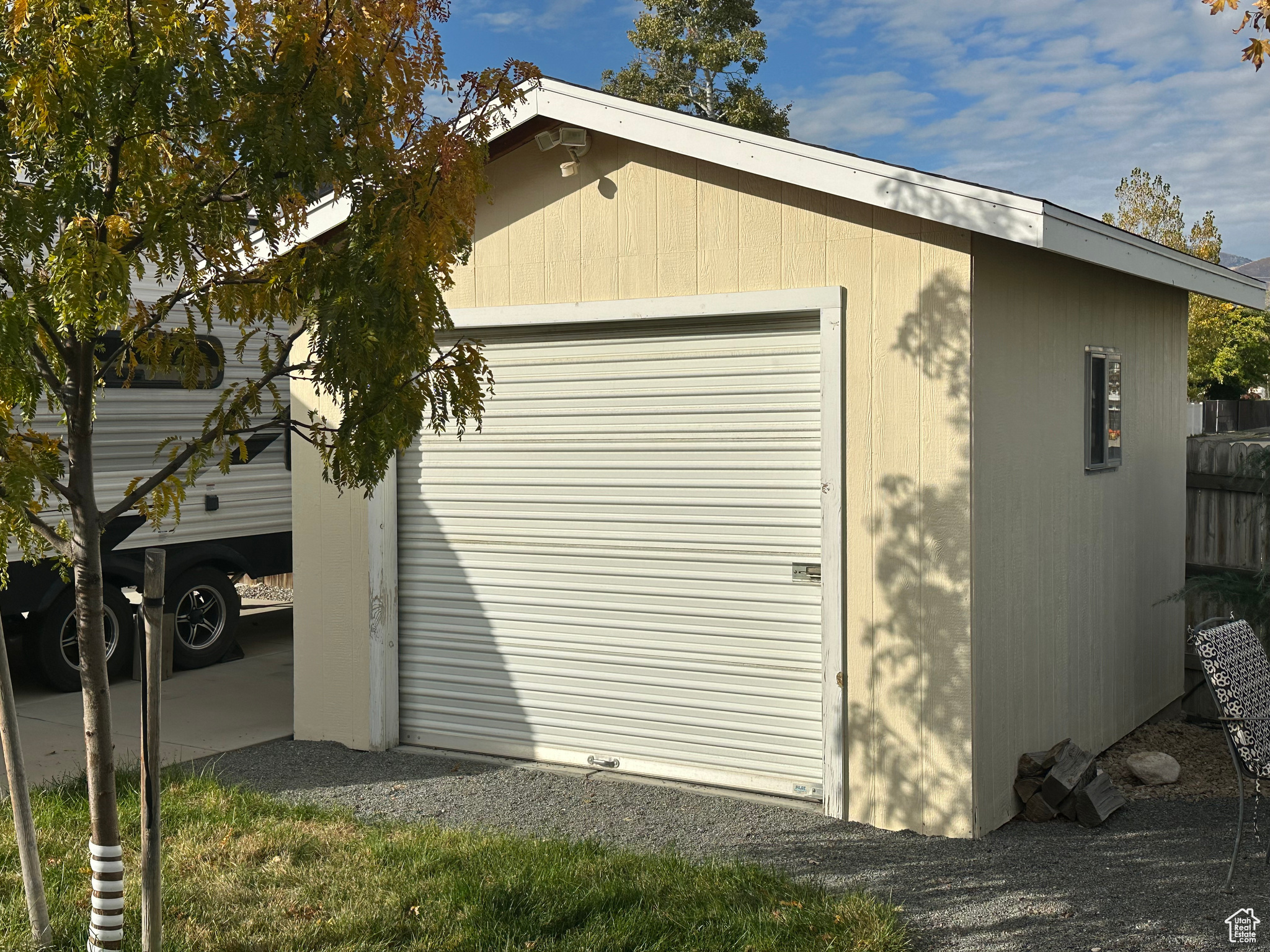 REVELLA PARK - Residential