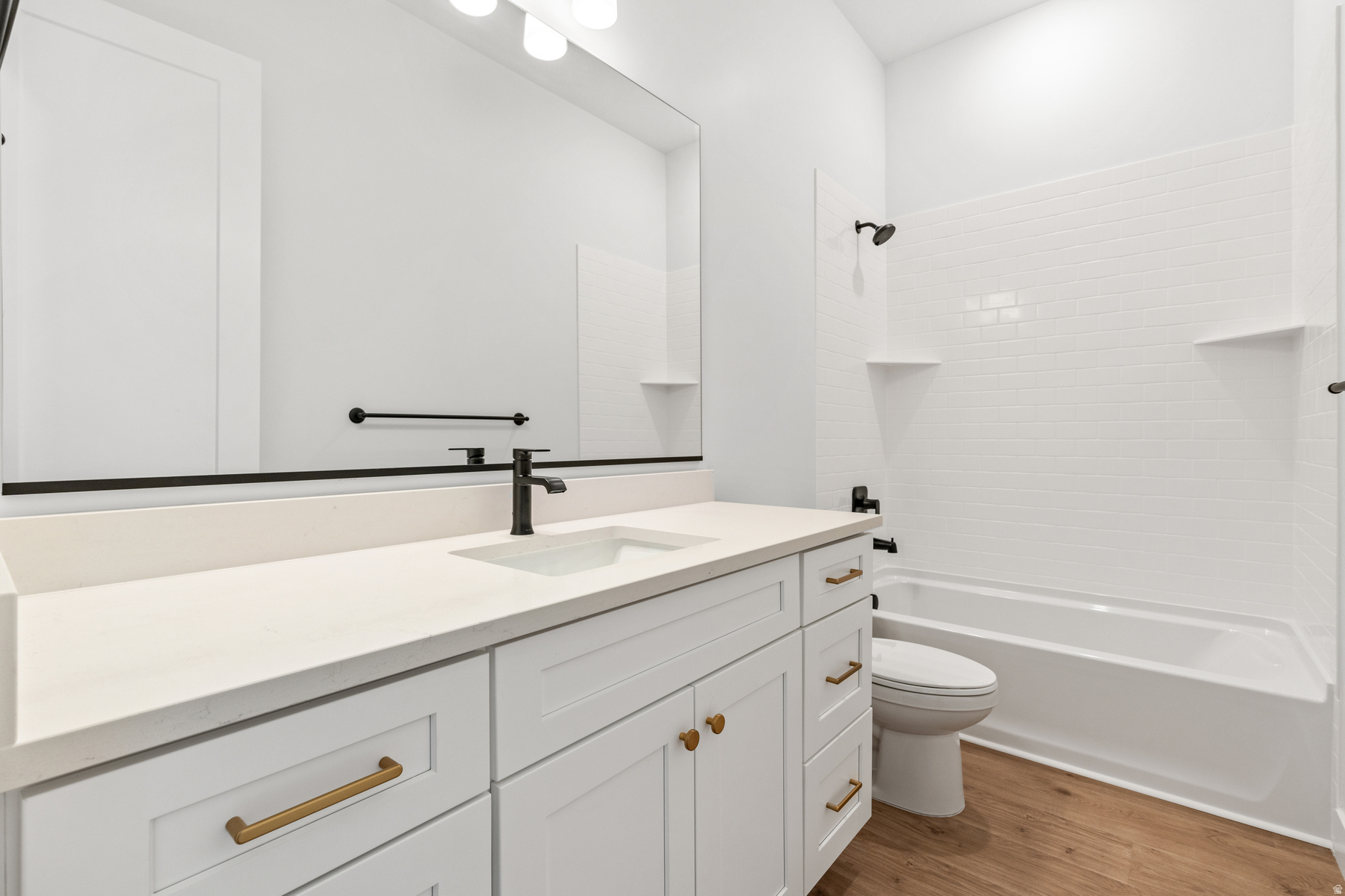 VISTAS AT SUMMIT RDG - Residential