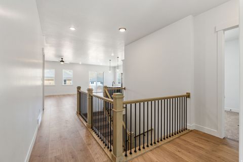 Tiny photo for 895 CREST DALE LN S, Santaquin, UT 84655 (MLS # 2144830)