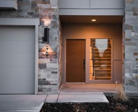 Tiny photo for 961 W 1910 S, Syracuse, UT 84075 (MLS # 2134771)