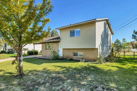 Tiny photo for 7274 S 1600 E, South Weber, UT 84405 (MLS # 2115458)