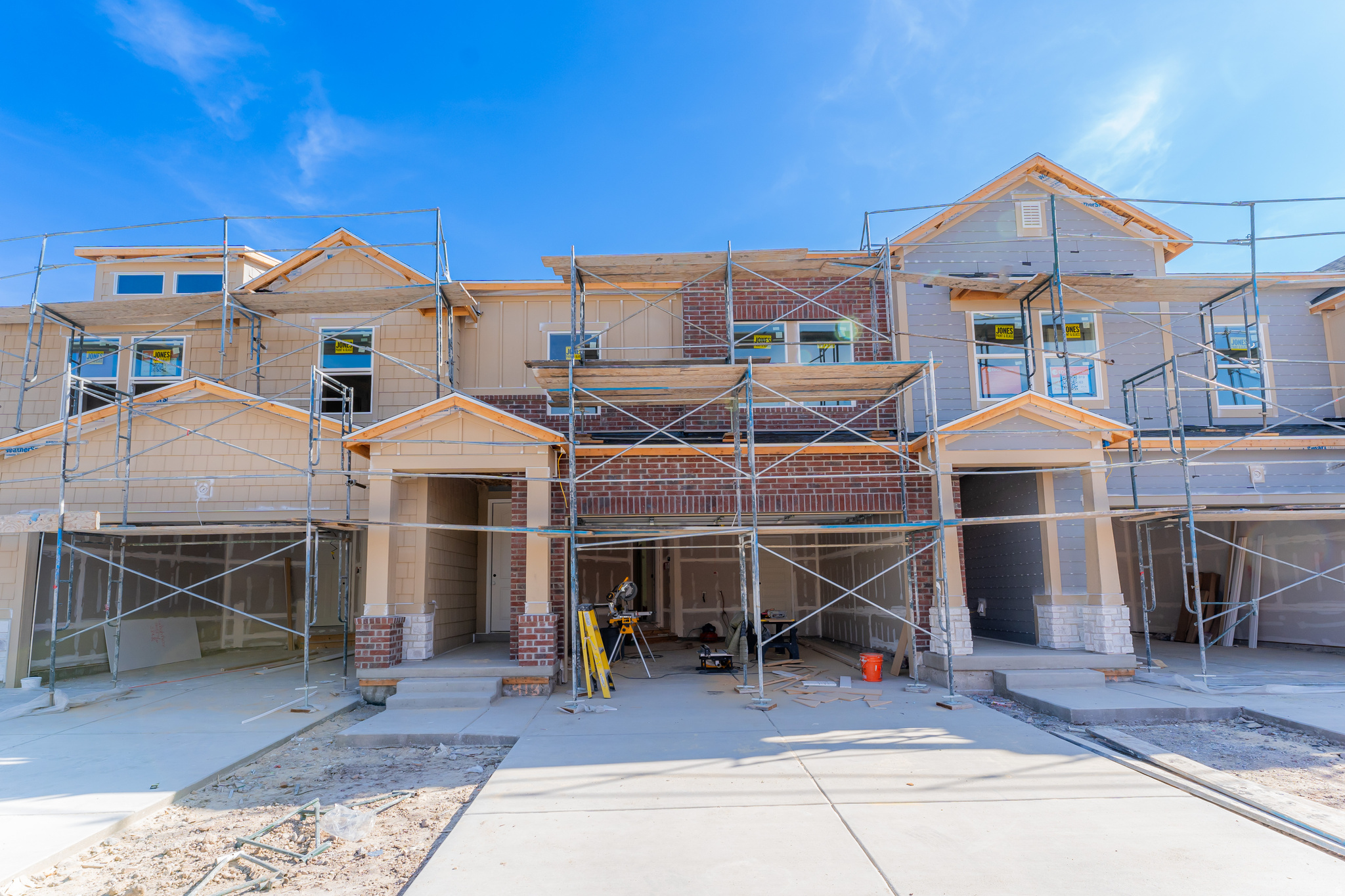 HIGHRIDGE - Residential