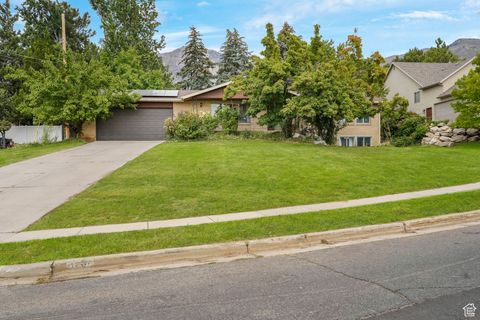 Photo of 630 E 3225 N, North Ogden, UT 84414 (MLS # 2112940)
