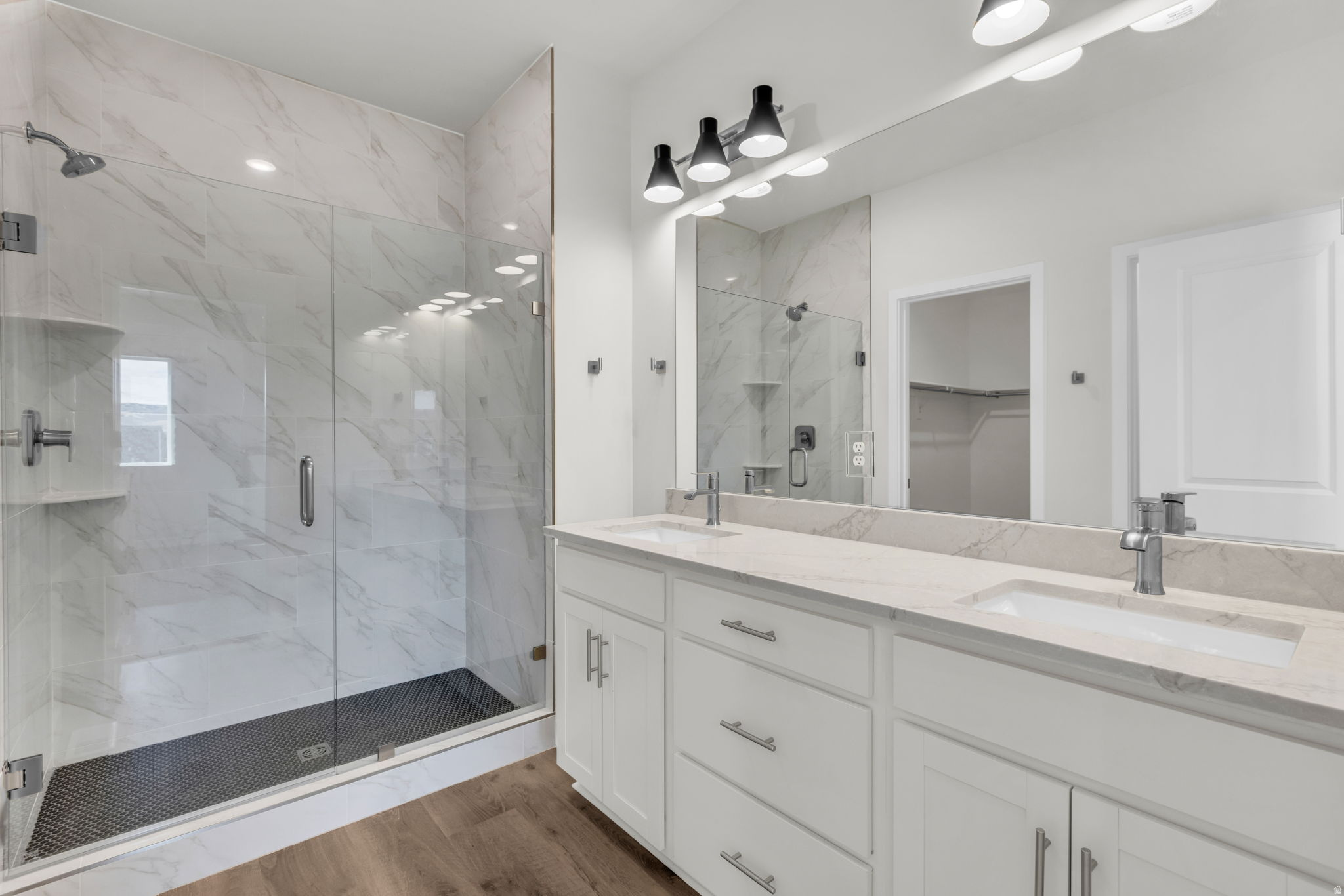 SILVER CREEK - Residential