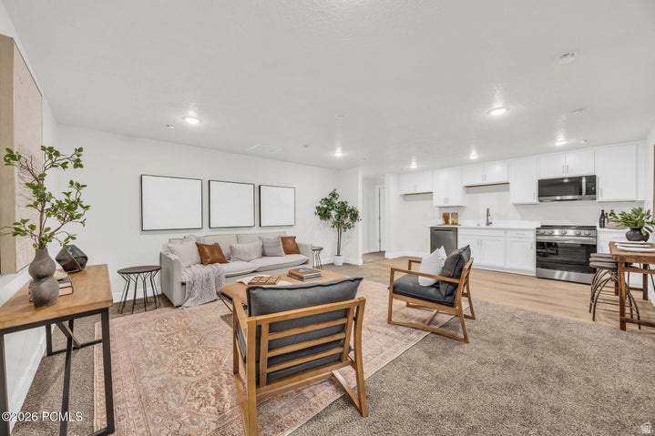 SILVER CREEK - Residential