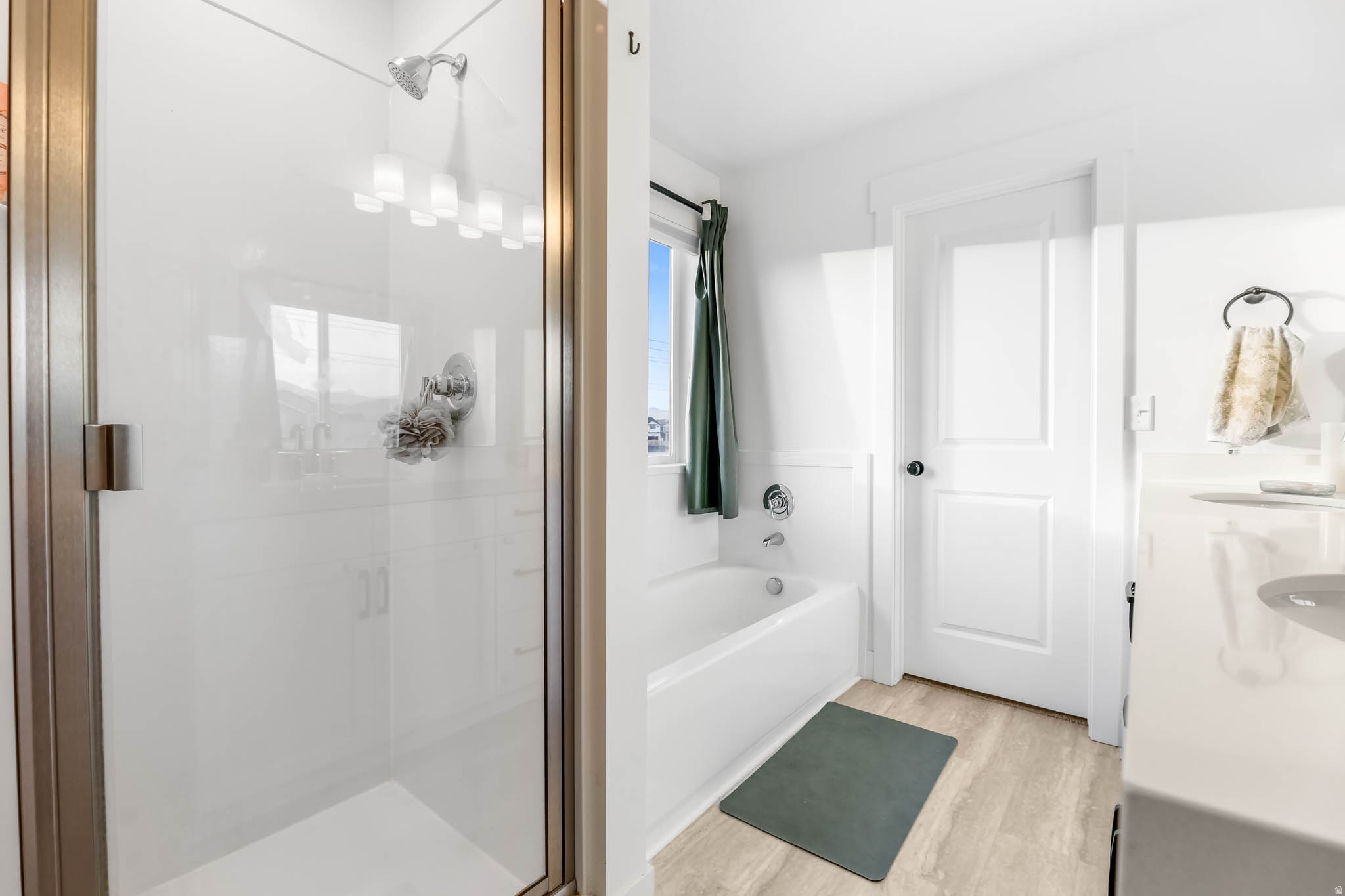 SILVERLAKE - Residential