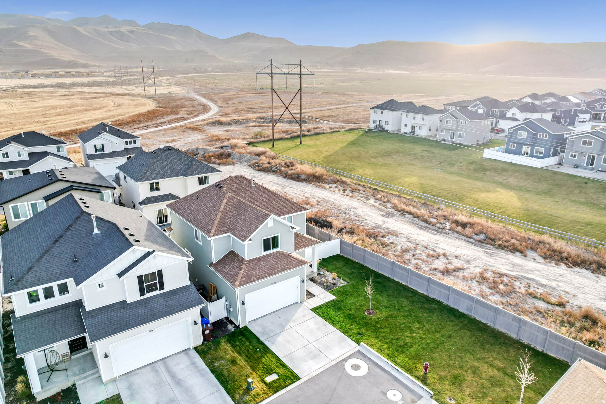 SILVERLAKE - Residential