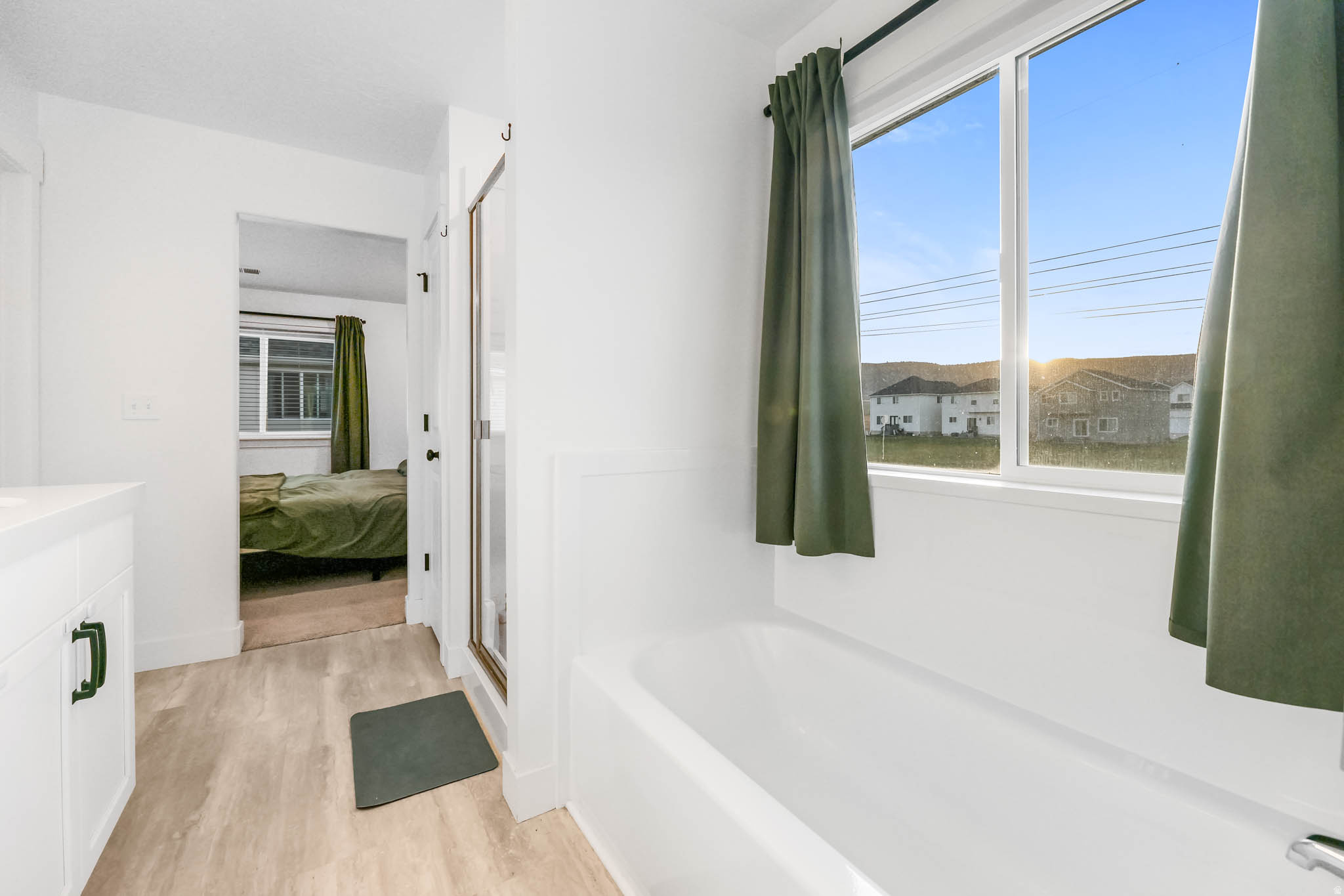 SILVERLAKE - Residential