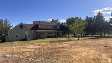 TOQUERVILLE TOWNSITE - Residential