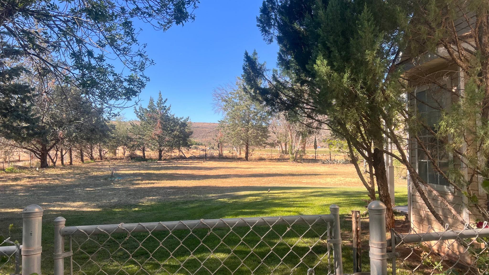 TOQUERVILLE TOWNSITE - Residential