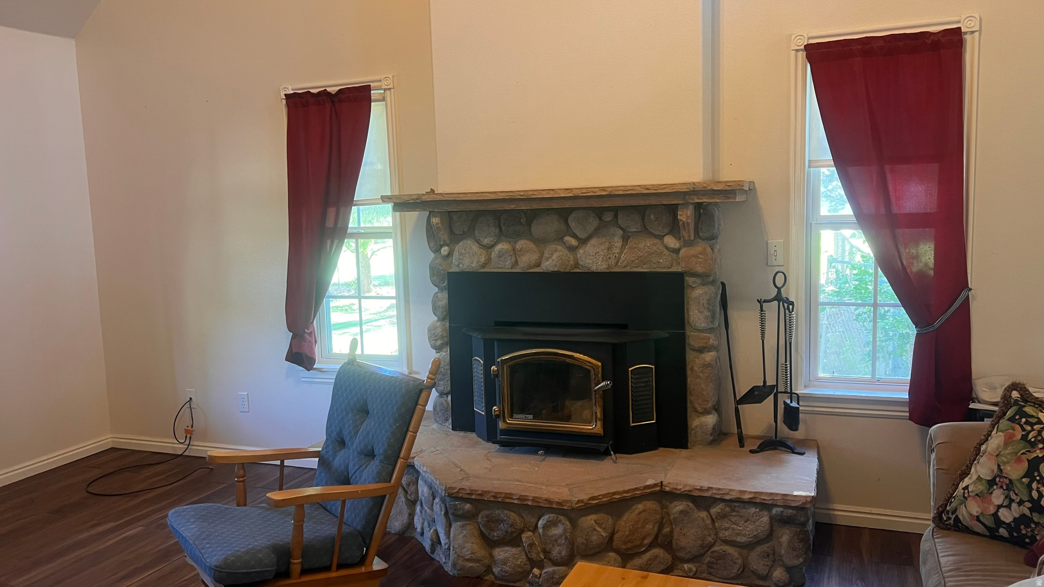 TOQUERVILLE TOWNSITE - Residential
