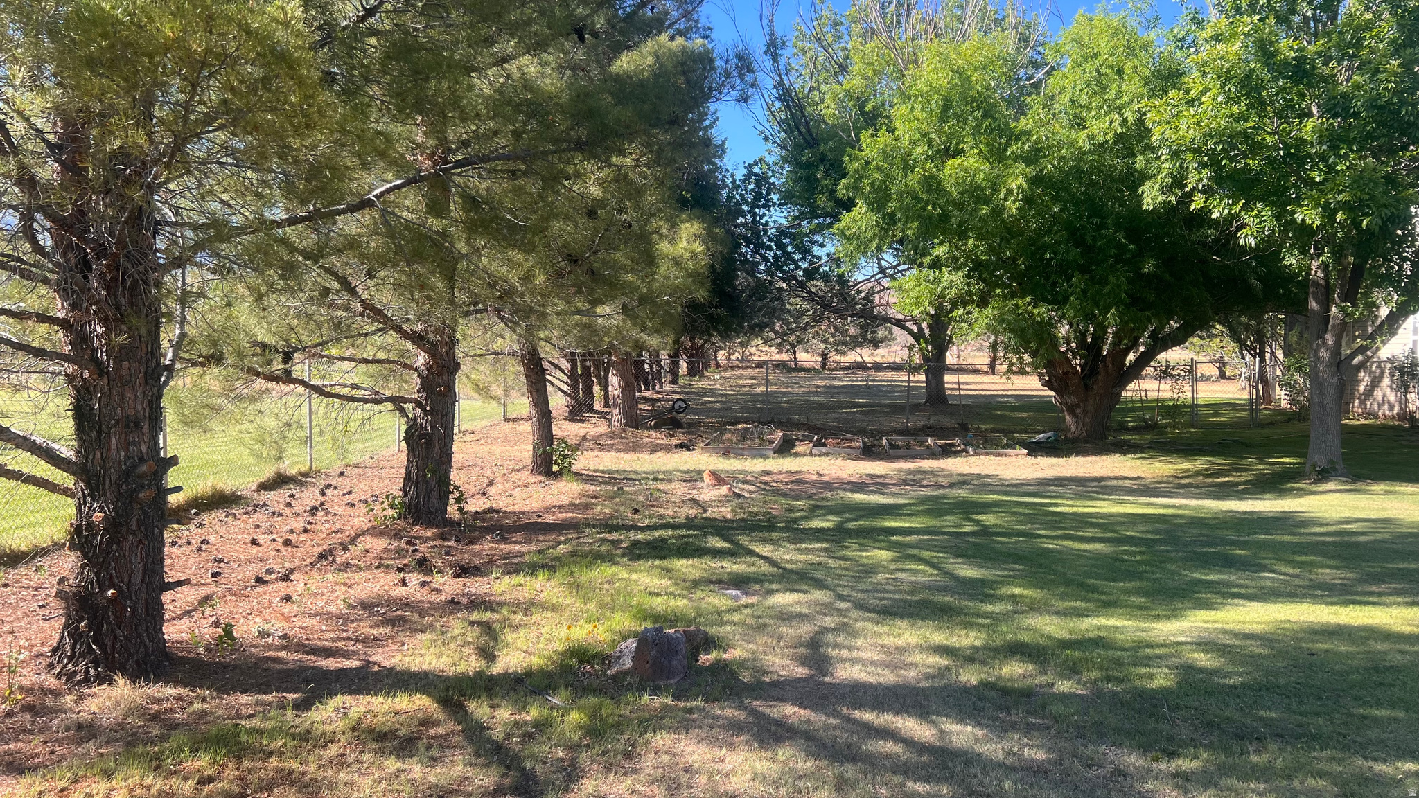 TOQUERVILLE TOWNSITE - Residential