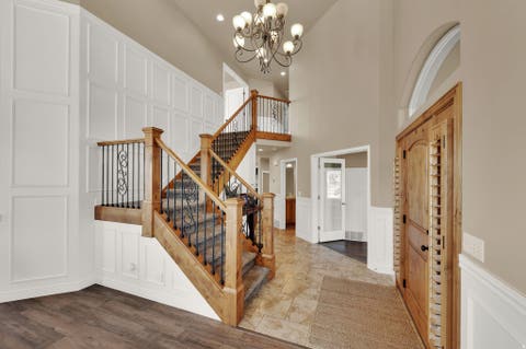 Tiny photo for 686 WELLINGTON DR, Kaysville, UT 84037 (MLS # 2178469)