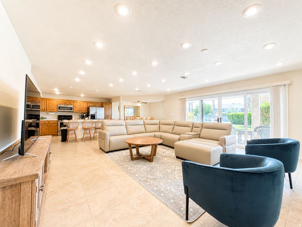 Photo of 1845 W CANYON VIEW DR #1605, Saint George, UT 84770 (MLS # 2155951)
