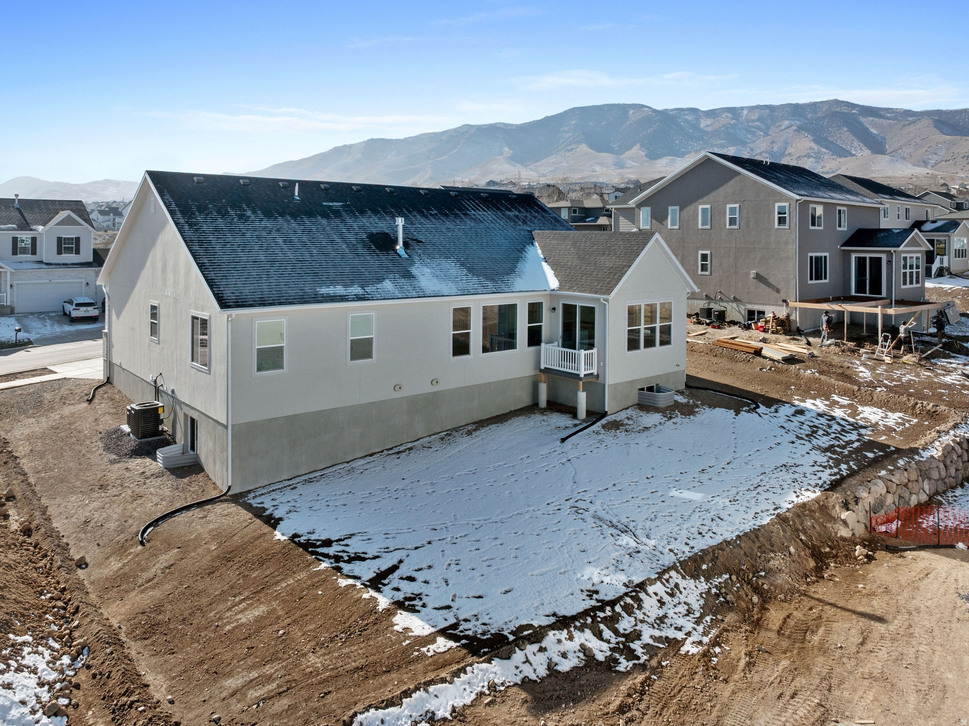 HERON HILLS - Residential