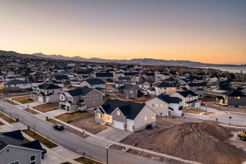 Tiny photo for 144 E HERON HILLS AVE #805, Saratoga Springs, UT 84045 (MLS # 2142570)