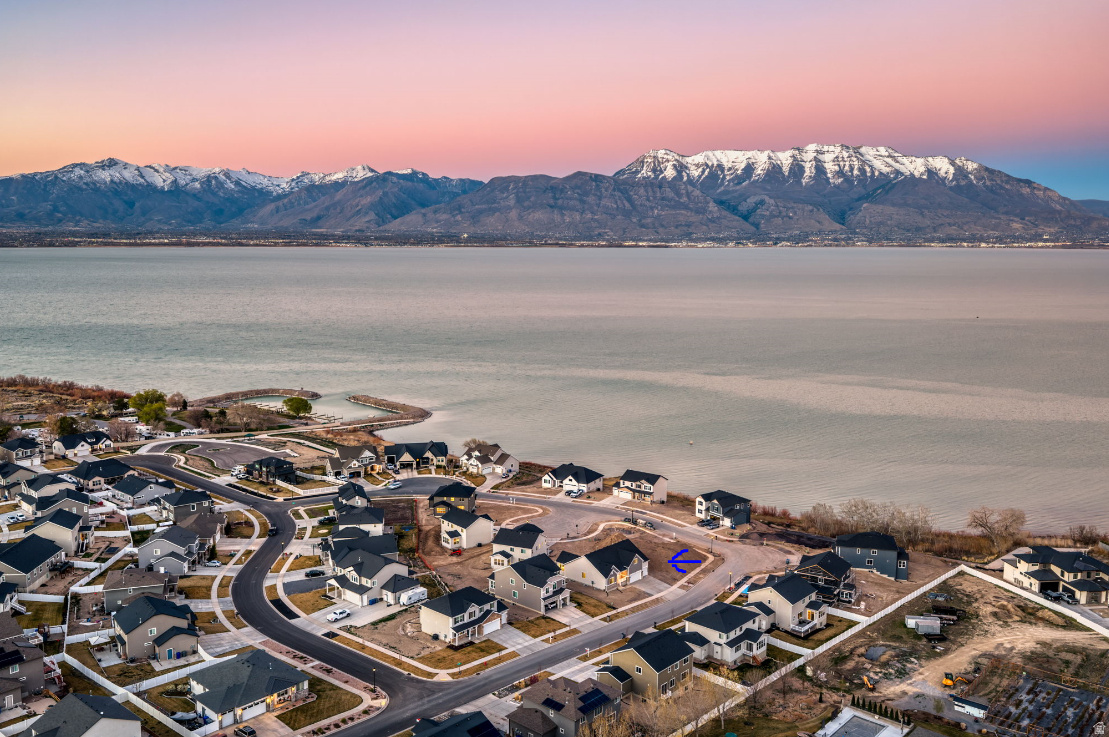 HERON HILLS - Residential