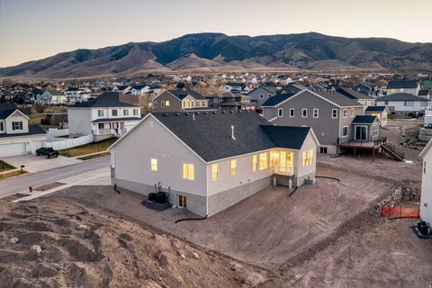 Tiny photo for 144 E HERON HILLS AVE #805, Saratoga Springs, UT 84045 (MLS # 2142570)