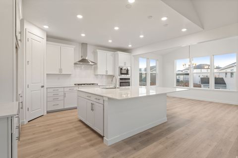 Tiny photo for 144 E HERON HILLS AVE #805, Saratoga Springs, UT 84045 (MLS # 2142570)