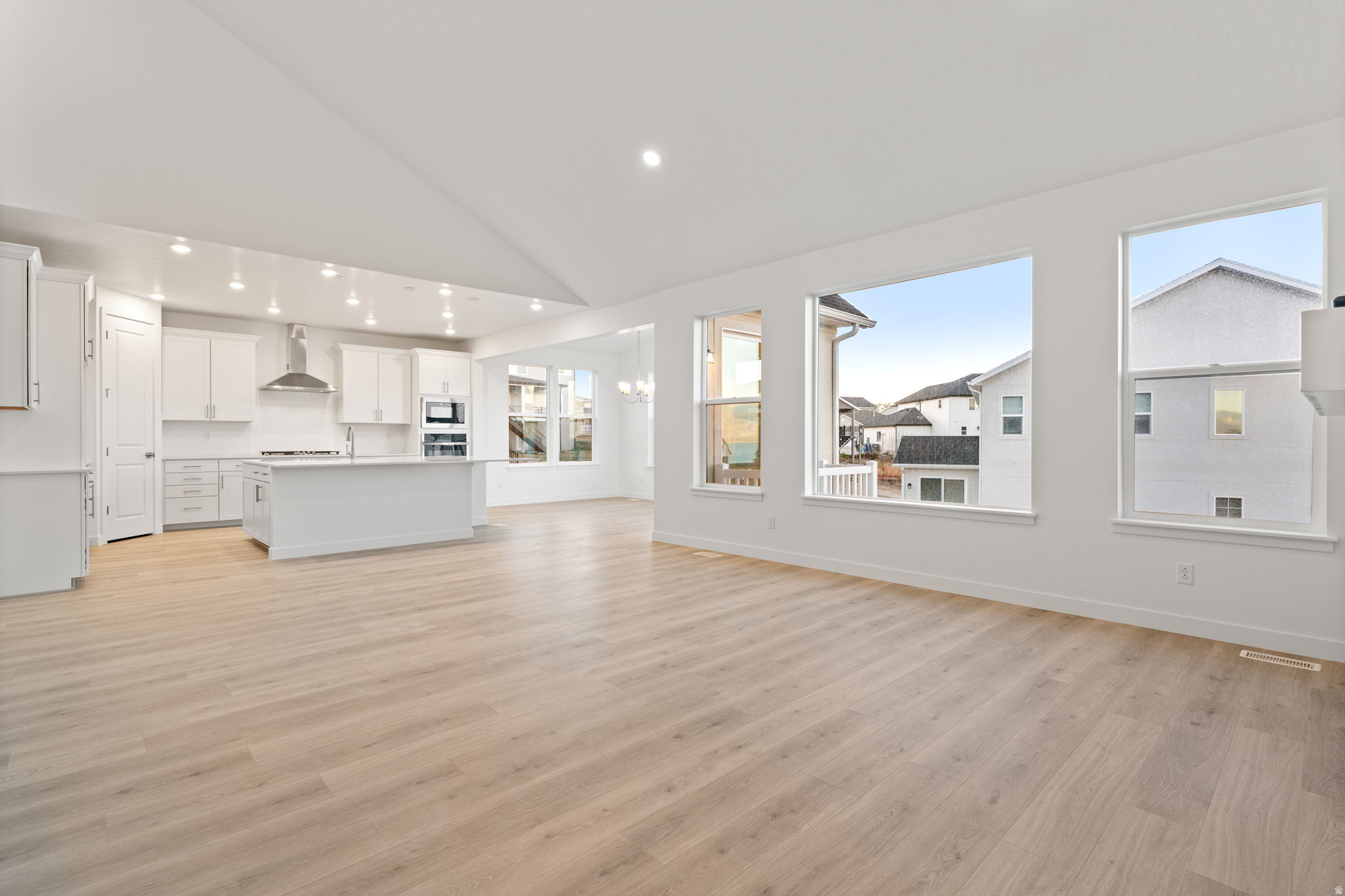 HERON HILLS - Residential