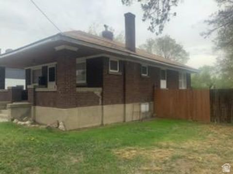 Tiny photo for 8564 S 100 E, Sandy, UT 84070 (MLS # 2147477)