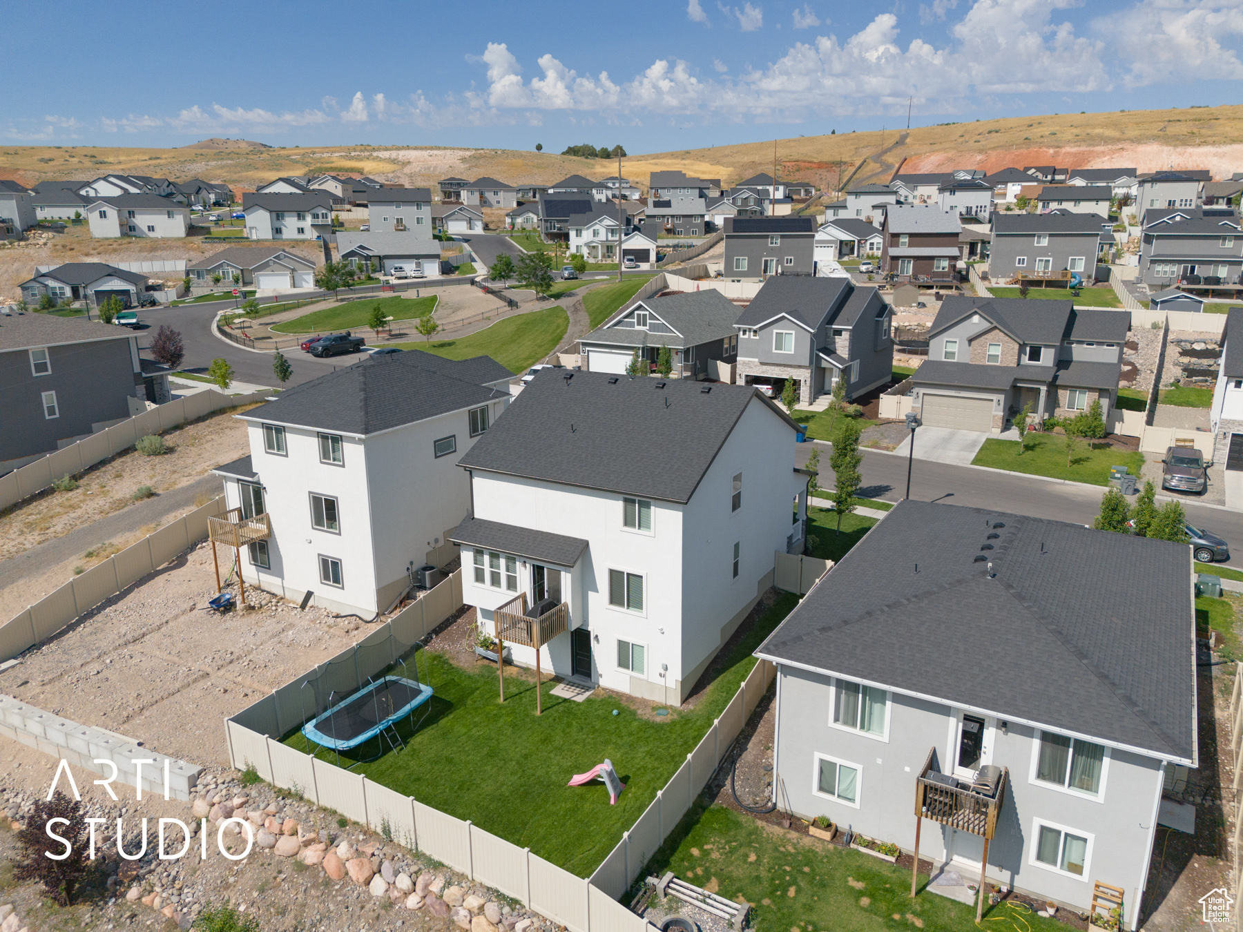 SUMMIT RIDGE - Residential