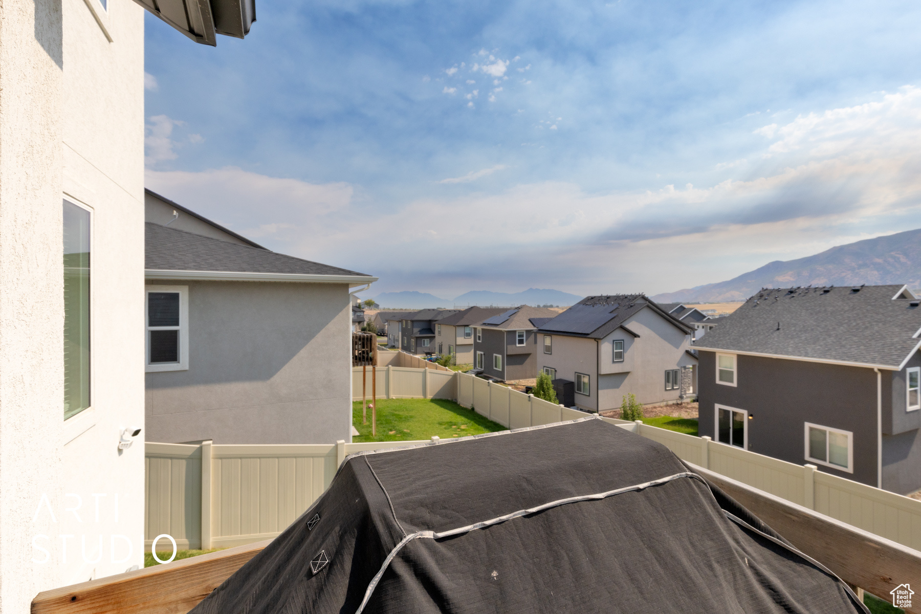 SUMMIT RIDGE - Residential