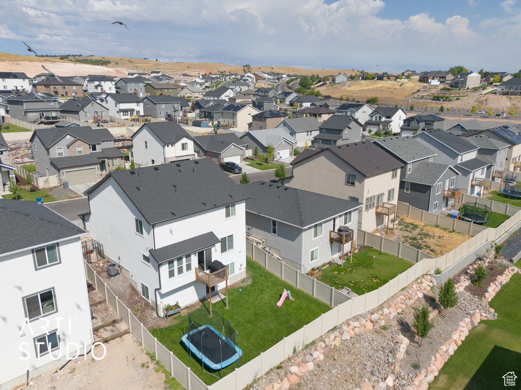 SUMMIT RIDGE - Residential