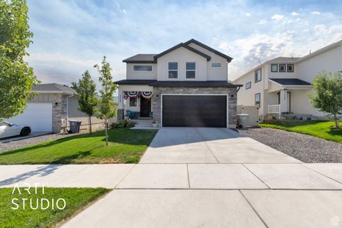 Photo of 1713 S WINDEMERE RD, Santaquin, UT 84655 (MLS # 2101990)