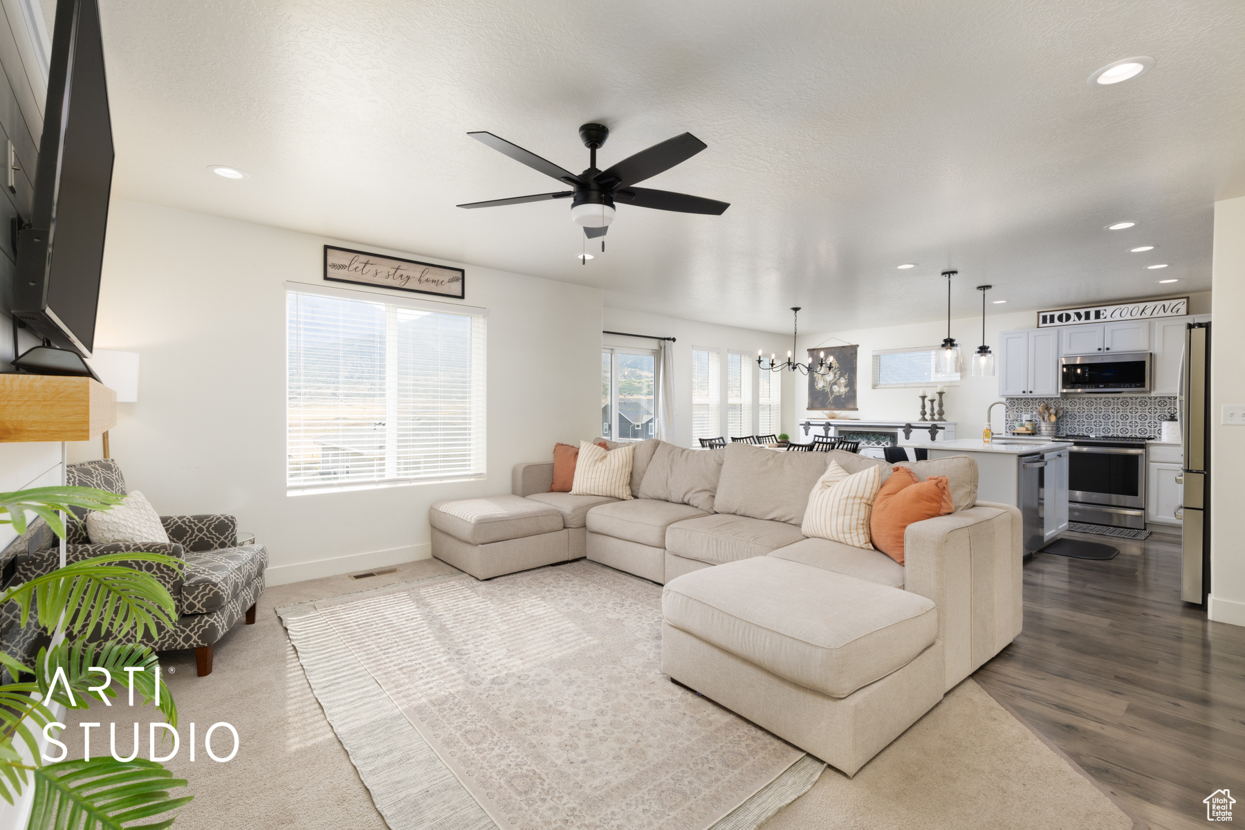 SUMMIT RIDGE - Residential