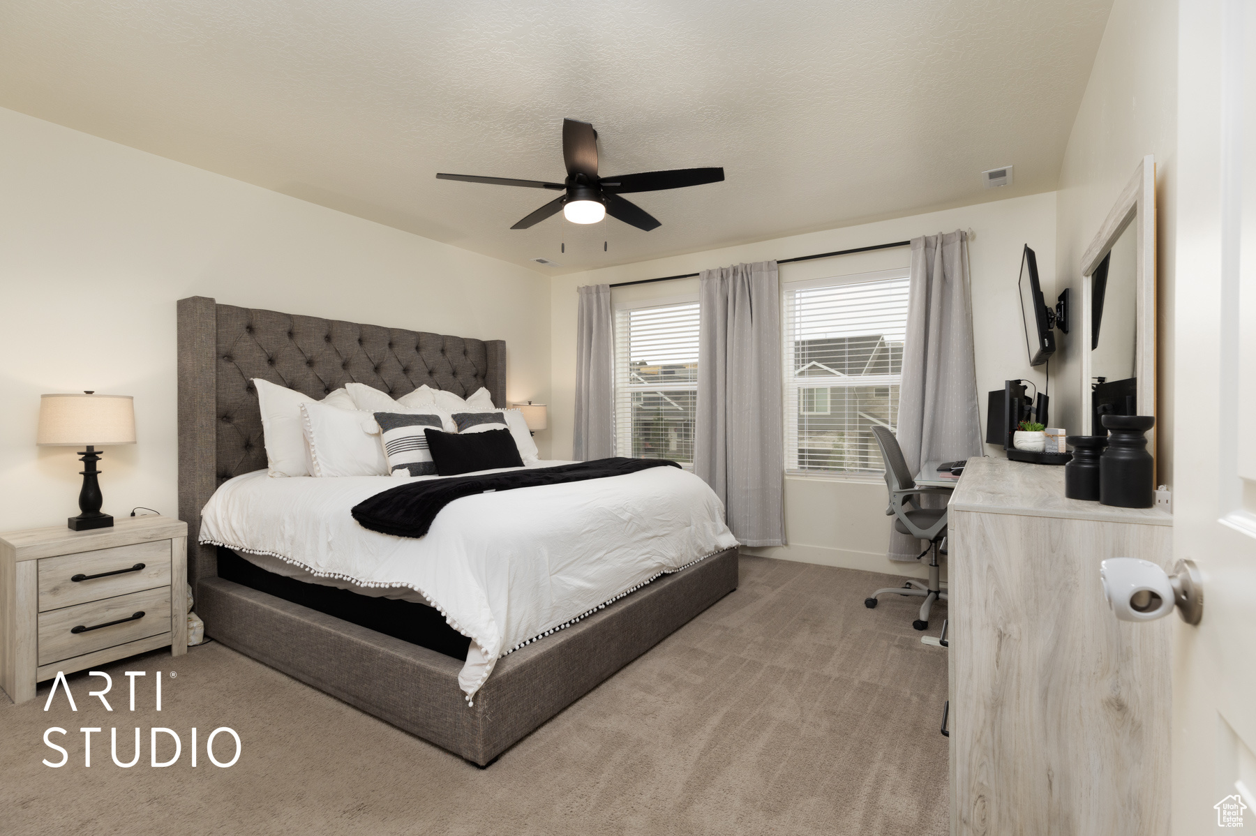 SUMMIT RIDGE - Residential